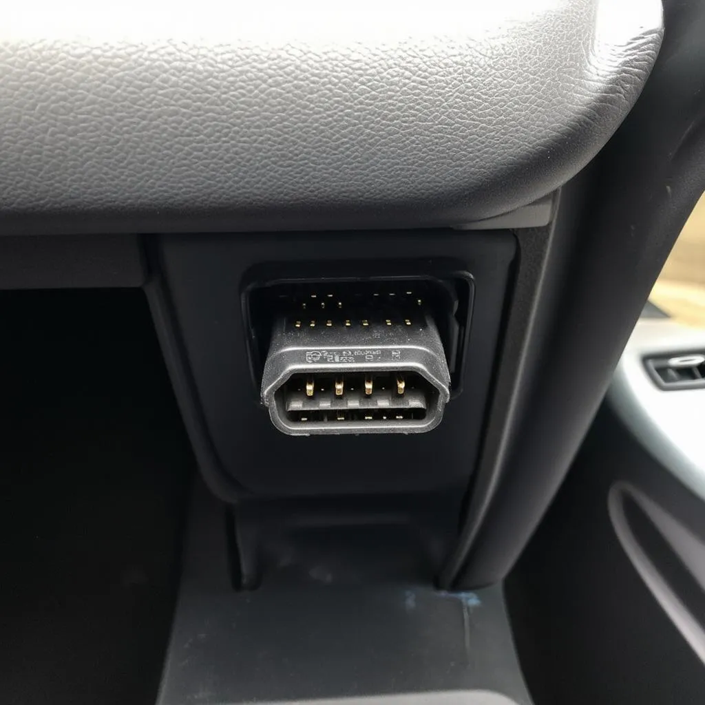 Where is the OBD Port Location on a 2000 Honda CR-V?