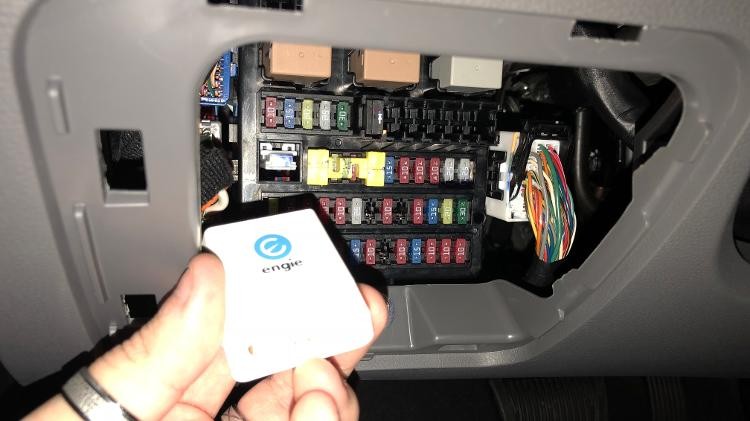 Engie OBD2 device connected to a car's OBD2 port