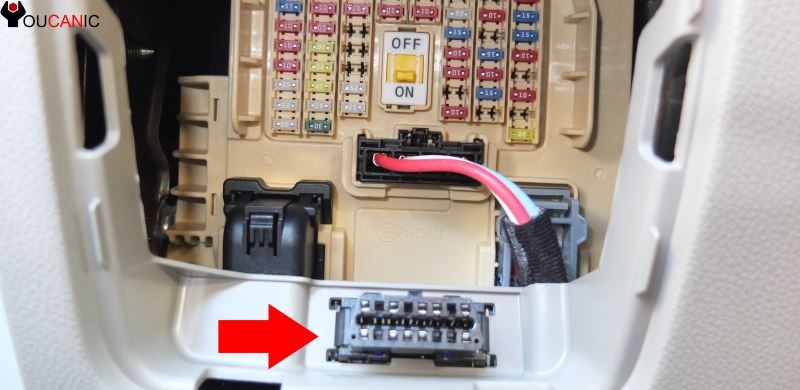 Accessing Kia OBD2 Port under Dashboard